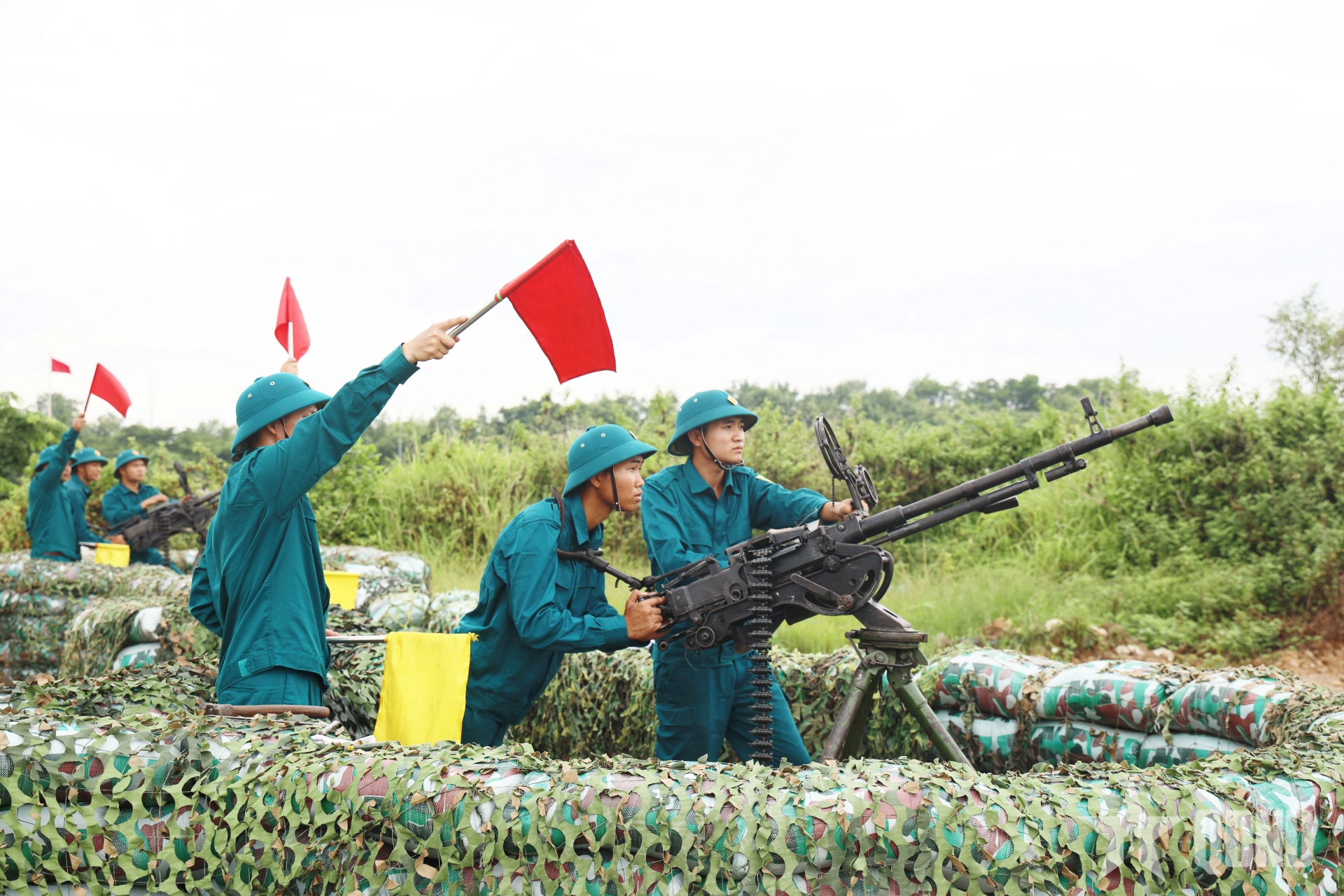 Phường Mỹ Hào (Hưng Yên) tổ chức thành công diễn tập tác chiến trong khu vực phòng thủ